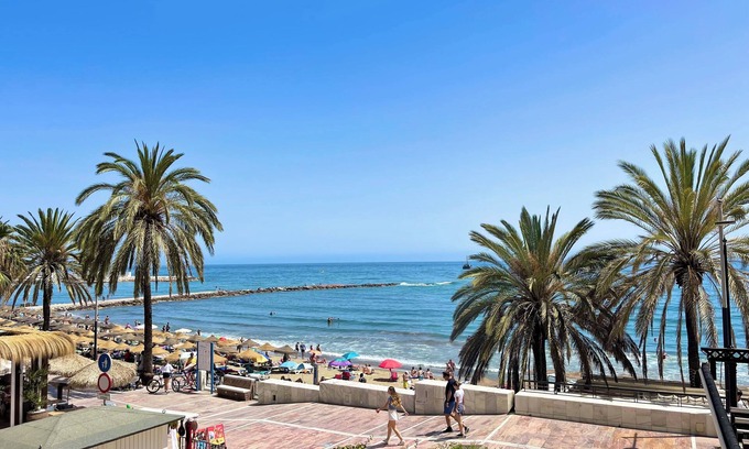 Marbella Seafront Promenade Apartment | Beachfront 2-Bedroom Apartment with Private Terrace & Pool