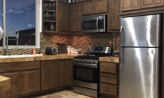 La Fonda Condo | Cozy Condo Steps from the Beach with Spa & Pet-Friendly Amenities