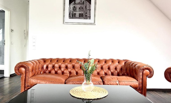 Leichlingen Apartment | Stylish 2-Room Apartment with Breakfast Near Cologne