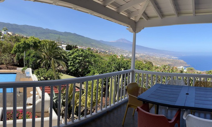 La Matanza de Acentejo Villa | Mesmerizing Sea and Mountain Views with Private Pool Escape