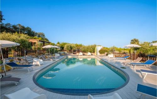 Montefiore dell'Aso House | Family-Friendly Retreat in San Giovanni with Pool & Kitchen