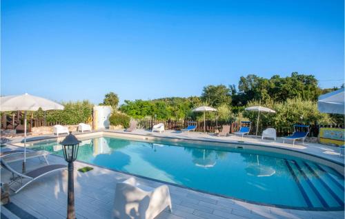 Montefiore dell'Aso House | Welcoming Home in San Giovanni with Pool and Wifi