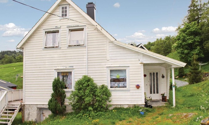 Fjaler House | Explore the Fjord Coast: Pet-Friendly Vacation Home Awaits