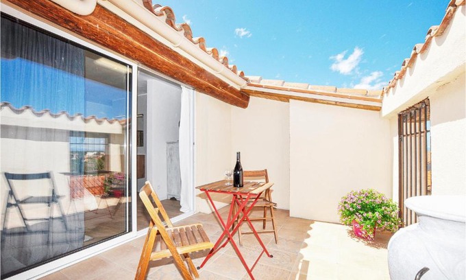 Argeles-sur-Mer House | Inviting Retreat in Argelès-Sur-Mer with Wifi & Pet-Friendly