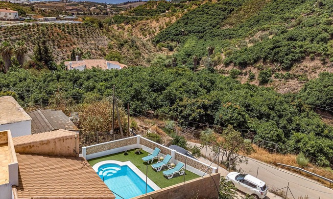 Cajiz House | Tranquil Cottage with Pool and Partial Sea View Retreat