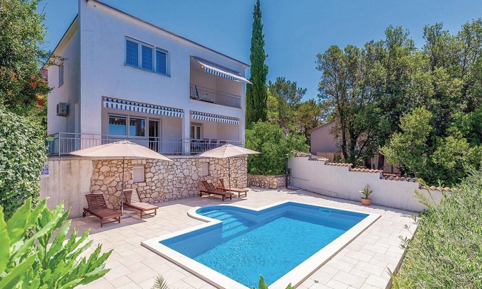 Dramalj House | Cozy 4-Bedroom Retreat with Oceanfront Views in Crikvenica