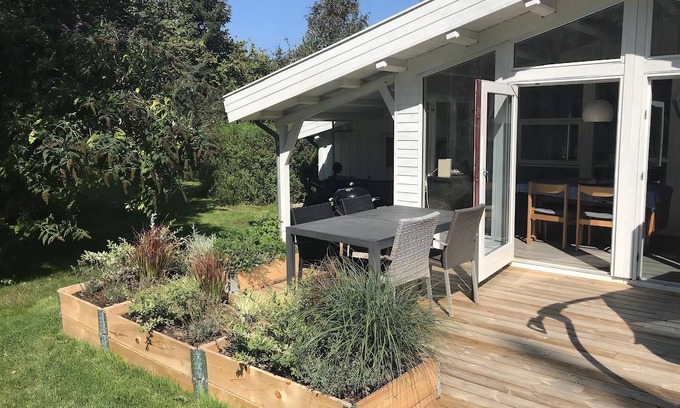 Sjllands Odde House | Spacious 3 Bedroom Retreat in Sjællands Odde with Kitchen