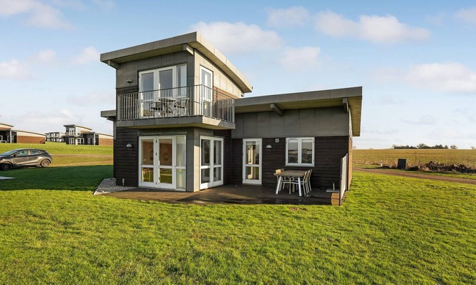 Faaborg House | Cozy Cottage Retreat with Ocean View near Faaborg
