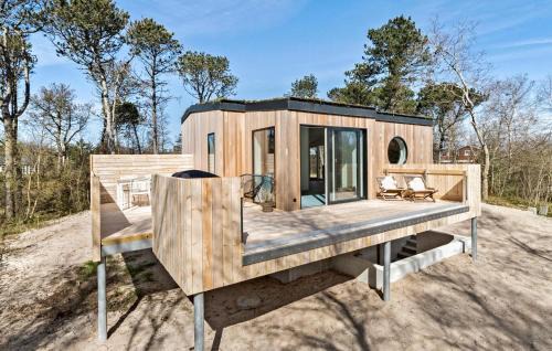 Grena Strand House | Delightful Home in Grenaa with Kitchen for Families