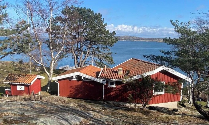 Halso House | Top-Rated Accommodation in Hälsö with Amazing Amenities