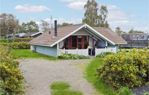 Hejlsminde Strand House | Family-Friendly 3 Bedroom Retreat in Hejls Awaiting You