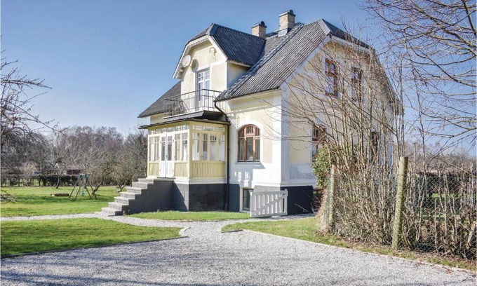 Nyhamnslage House | Comfortable 4-Bedroom Home in Hgans with WiFi & Pets Welcome