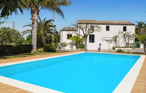 Chiaramonte Gulfi House | Inviting Home in Chiaramonte Gulfi with Pool & Wifi
