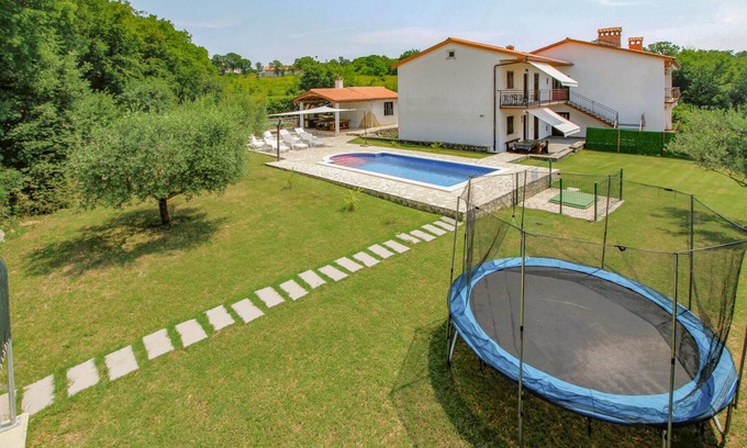 Strmac House | Amazing home in Labin