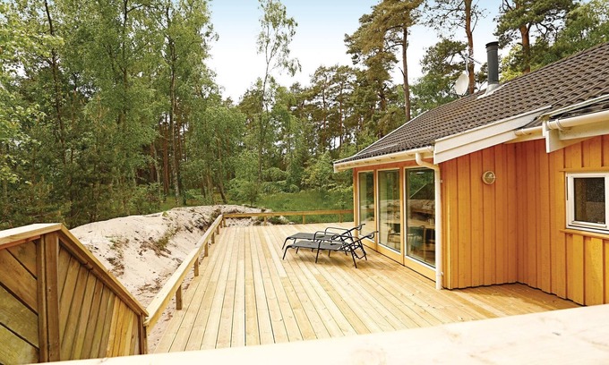 Spidsegard House | Oceanfront 4 Bedroom Retreat in Nexø with Spa Access