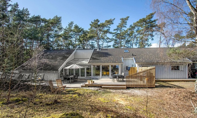 Dueodde House | Serene Pool House with Ocean View and Private Amenities