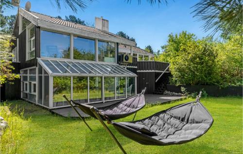 Klint House | Cozy Home in Nykøbing Sj with Pool and Kitchen Access