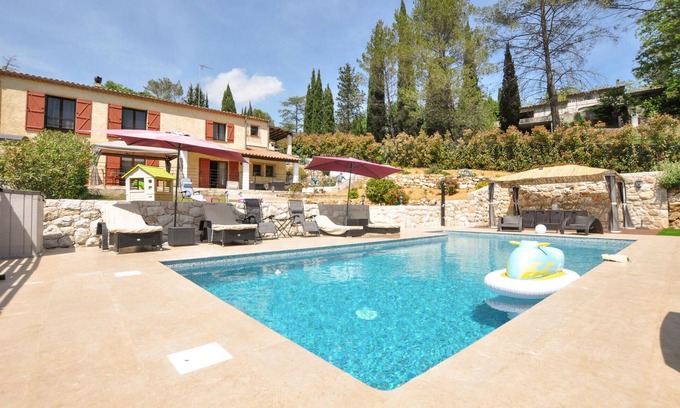 Peymeinade House | Idyllic Retreat with Private Pool in Serene Countryside