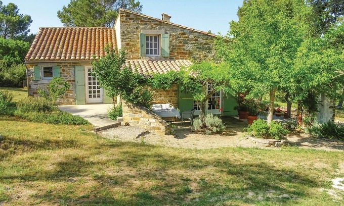 Ribaute House | Exceptional 5 Bedroom Getaway in Beautiful Ribaute