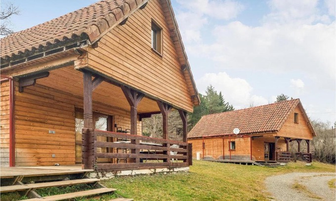 Sainte-Croix-de-Volvestre House | Charming 3 Bedroom Home in Sainte Croix-Volvestre