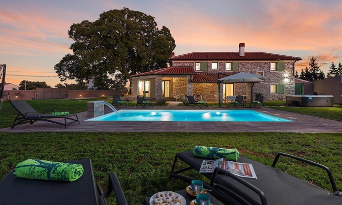 Sajini House | Relaxing Vacation Home with Pool in Charming Village