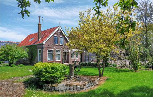 Scharendijke House | Inviting Home in Scharendijke with Kitchen & Pet Friendly