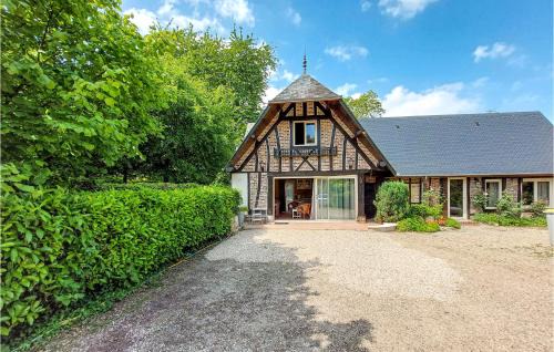 Thierville House | Cozy Home in Thierville with Pool and Kitchen Amenities