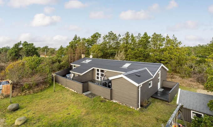 Sønder Vorupør House | Family-Friendly Cottage with Sauna at Vorupør Strand