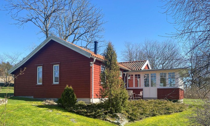 Tvaaker House | Cozy Cottage for Your Next Hiking Adventure Getaway