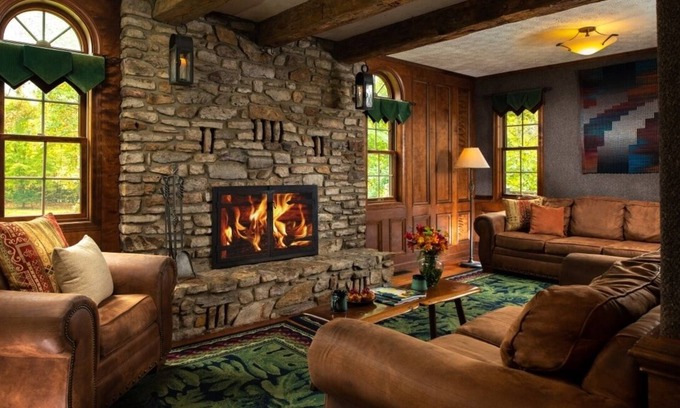 Confluence Hotel | Unforgettable Home on Yough River: Ideal for Outdoor Adventures