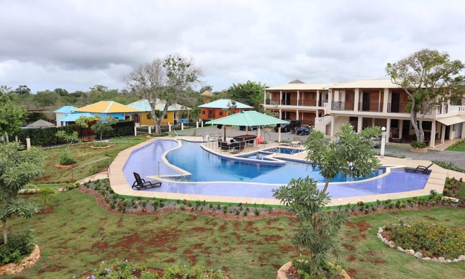Higuey Resort | Elegant Junior Suites at Coconuts 9 with Pool & Spa