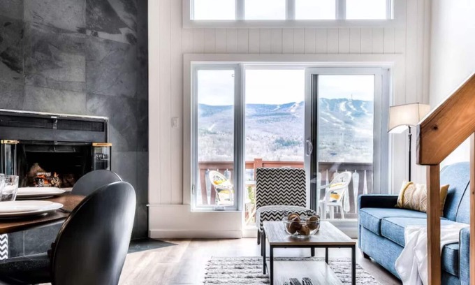 Mont-Tremblant House | Scenic Lake & Mountain Views Just 5 Minutes from Tremblant