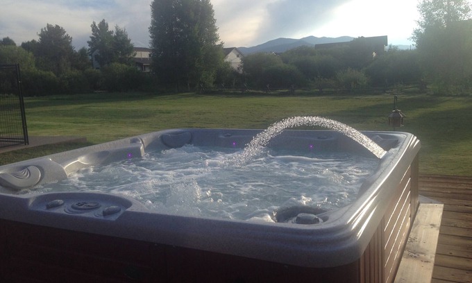 Fraser House | Unforgettable Mountain Views with Private Hot Tub & Fireplace