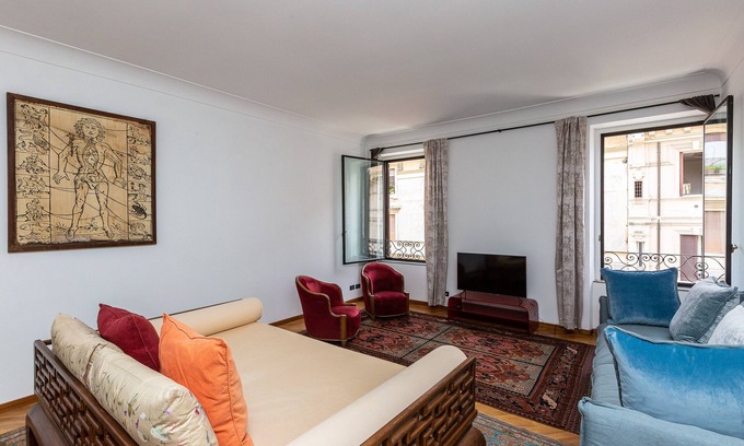 Rione XI Sant'Angelo Apartment | Elegant Penthouse with Terrace in Jewish Ghetto - 9.6/10