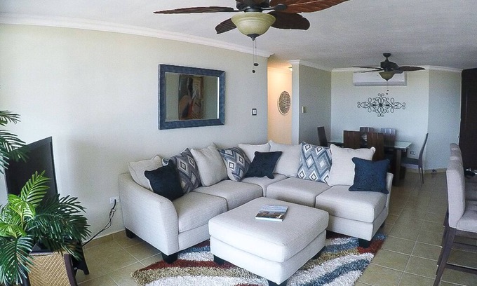 Sardinera Condo | Unforgettable Ocean & Marina Views in Exclusive Condo