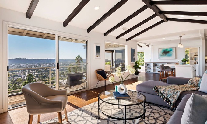 Riviera House | Unforgettable Oceanfront Views with Spa and Hot Tub Access