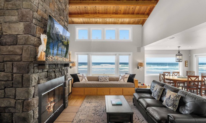 Rockaway Beach House | Oceanfront Retreat with Two Master Suites & Spa Amenities