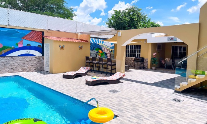 Santa Ana House | Inviting Outdoor Retreat Near the Beautiful Lake Coatepeque