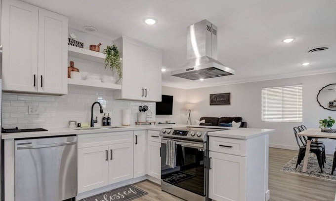 Sunrise Manor House | Inviting Pool Home in Las Vegas - Pet and Child Friendly