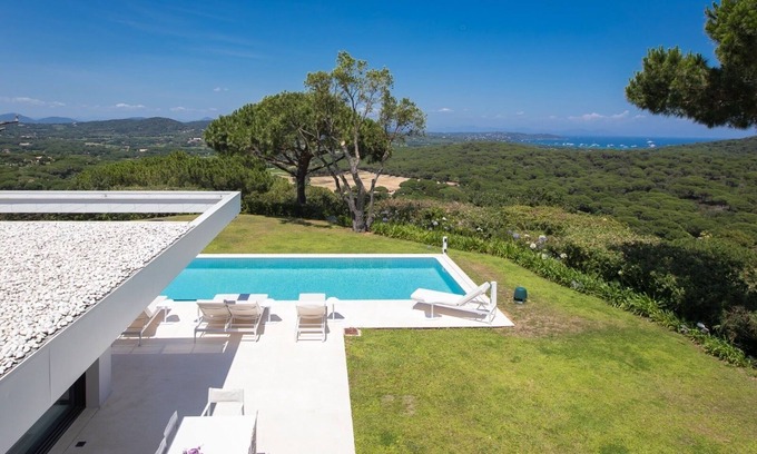 Ramatuelle Villa | Gorgeous Sea View Villa at Lescalet Ramatuelle - Pet Friendly