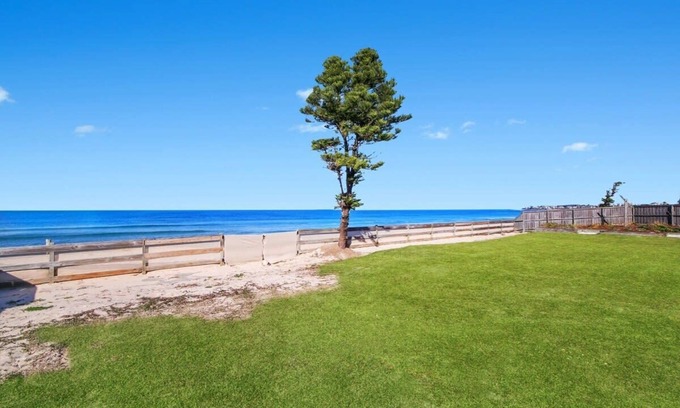 The Entrance North House | Seaside Retreat with Stunning Ocean Views and Family Amenities