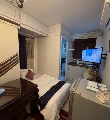 Ar-Raml 1 Apartment | Amazing studio Gleem saba Basha luxury apartments