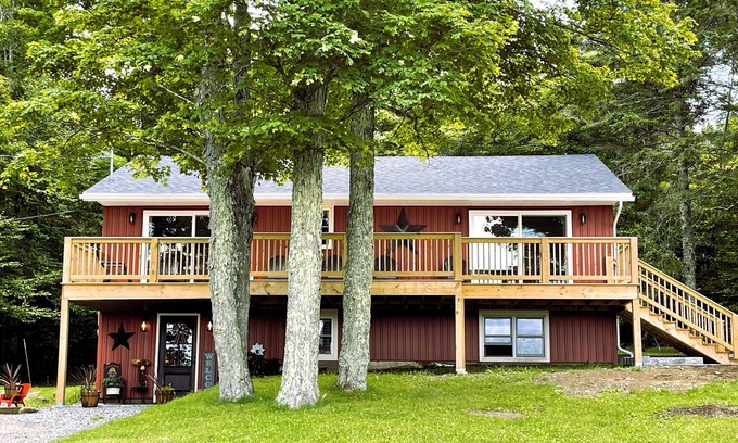 Lake Placid House | Unforgettable Sunsets Just Minutes from Lake Placid