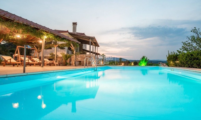 Sithonia Villa | Unforgettable Poolside Views in Agios Nikolaos II