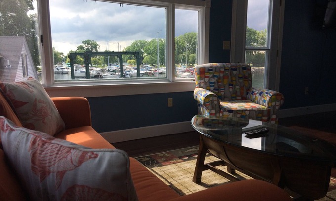 Geneva Apartment | Unforgettable Views of Seneca Lake Near Wine Trails
