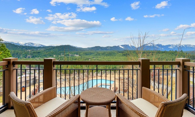 Cle Elum Condo | Explore Scenic Views and Premium Amenities at Suncadia Resort