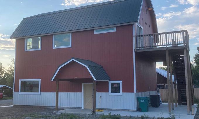 Council House | Scenic Getaway with Ocean Views & Indoor RV Parking