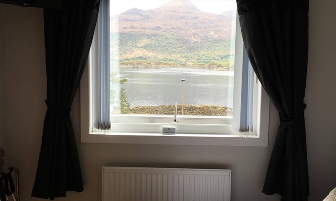 Nostie House | Scenic Retreat Near Isle of Skye with Oceanfront Views