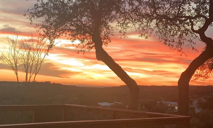 Dripping Springs House | Remarkable Ocean Views and Top-Rated Family Amenities