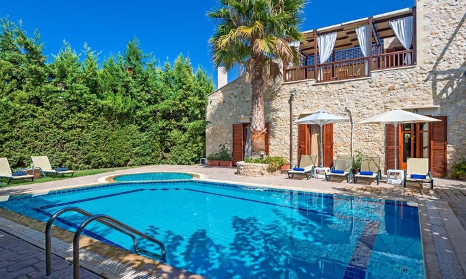 Asteri Villa | Unforgettable Villas in Crete with Ocean Views & Pool